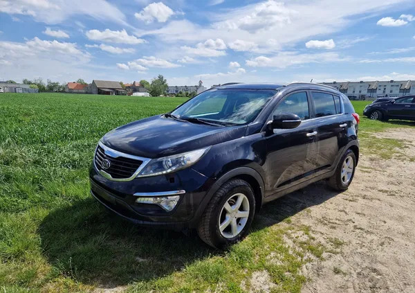 pomorskie Kia Sportage cena 27500 przebieg: 276500, rok produkcji 2010 z Poznań